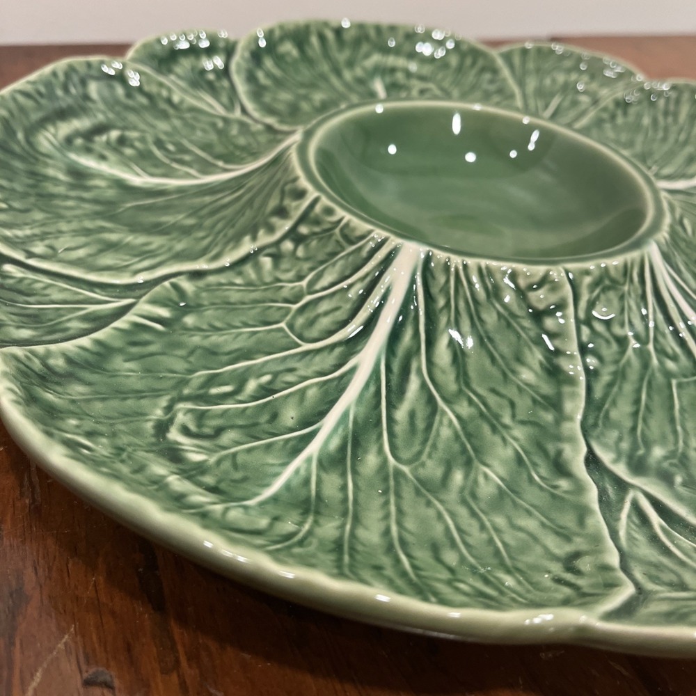 Vtg Bordallo Pinheiro Green Cabbage Leaf Dip Veggies Appetizers Serving Tray - Picture 3 of 9